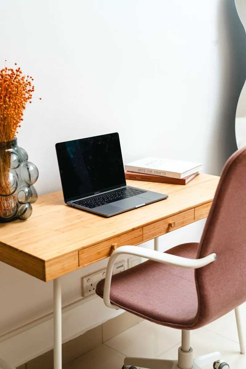 Best Japanese Desk Organizers for a Clean, Productive Setup